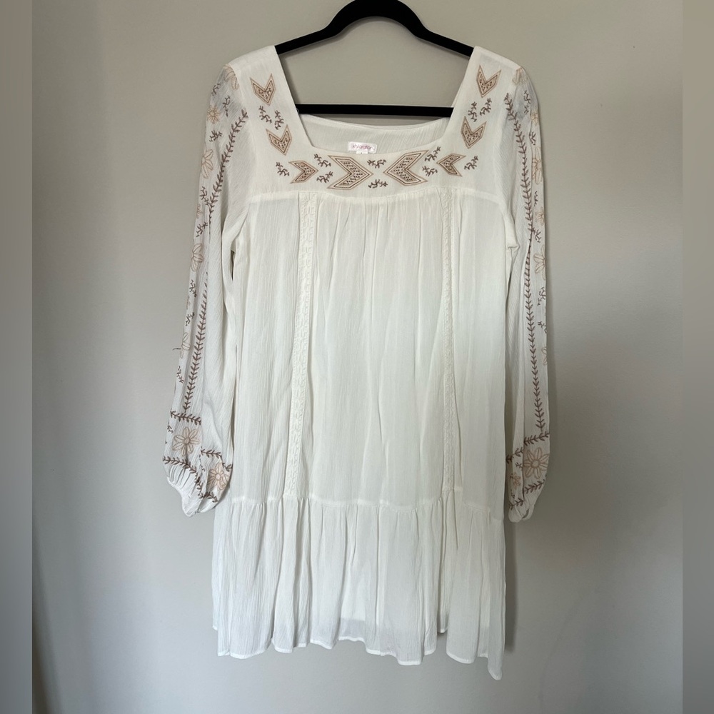 Women’s long sleeve dress